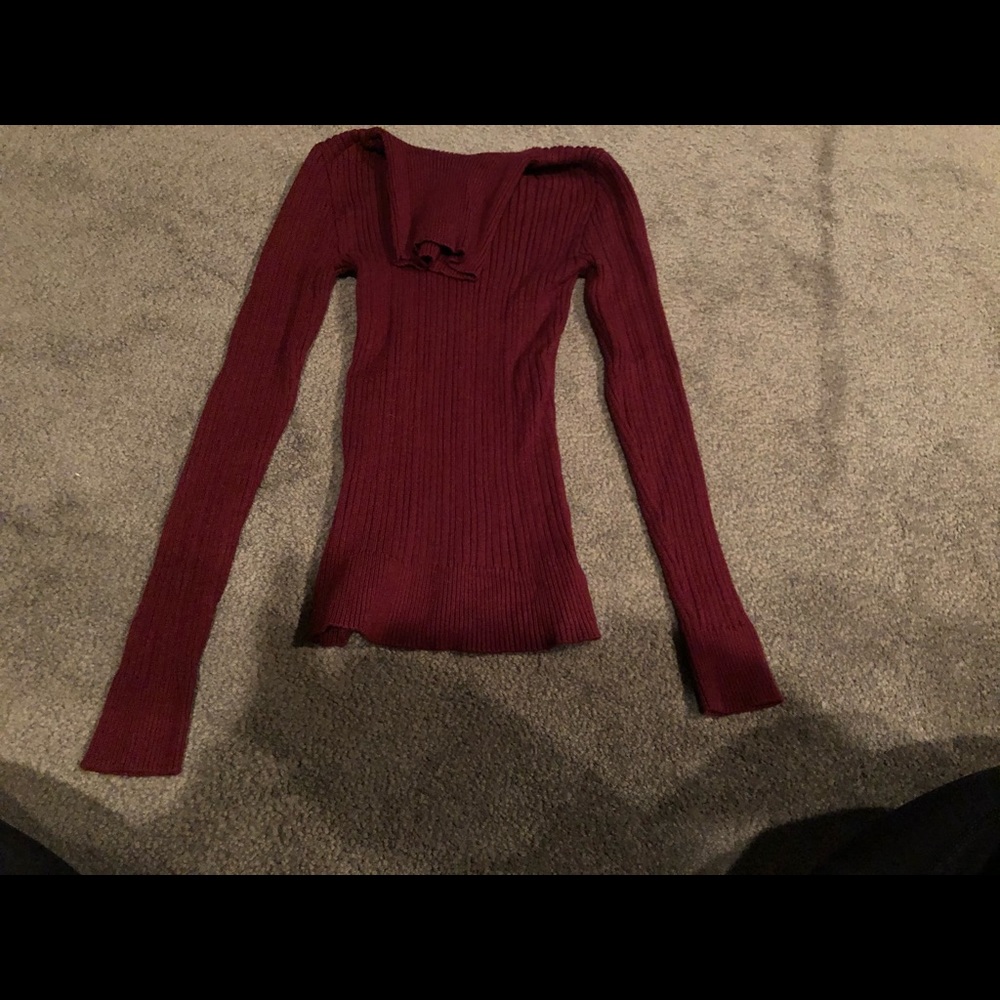 Maroon turtleneck